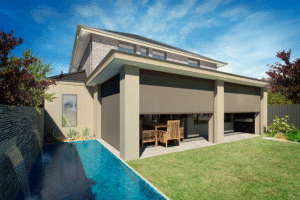 outdoor-blind-zipscreen-patio